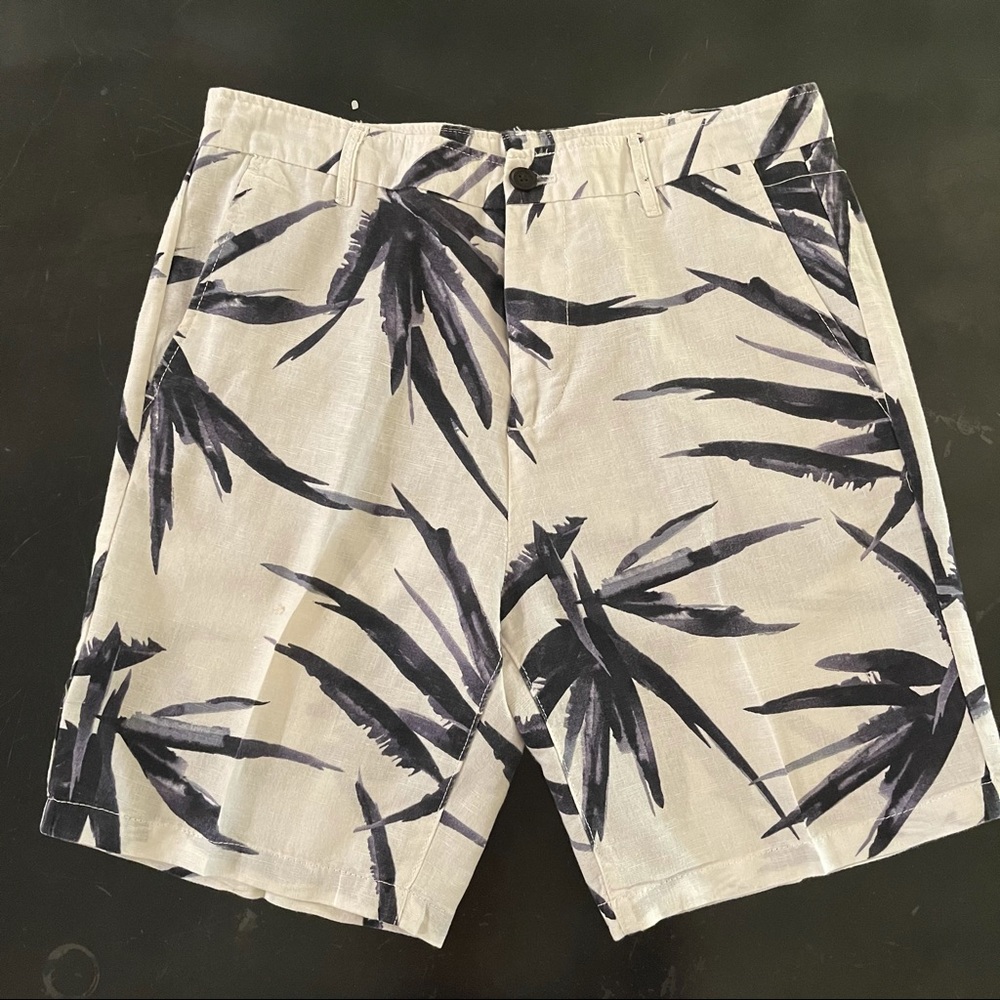 Zara Linen Palm Print Shorts US M / 31